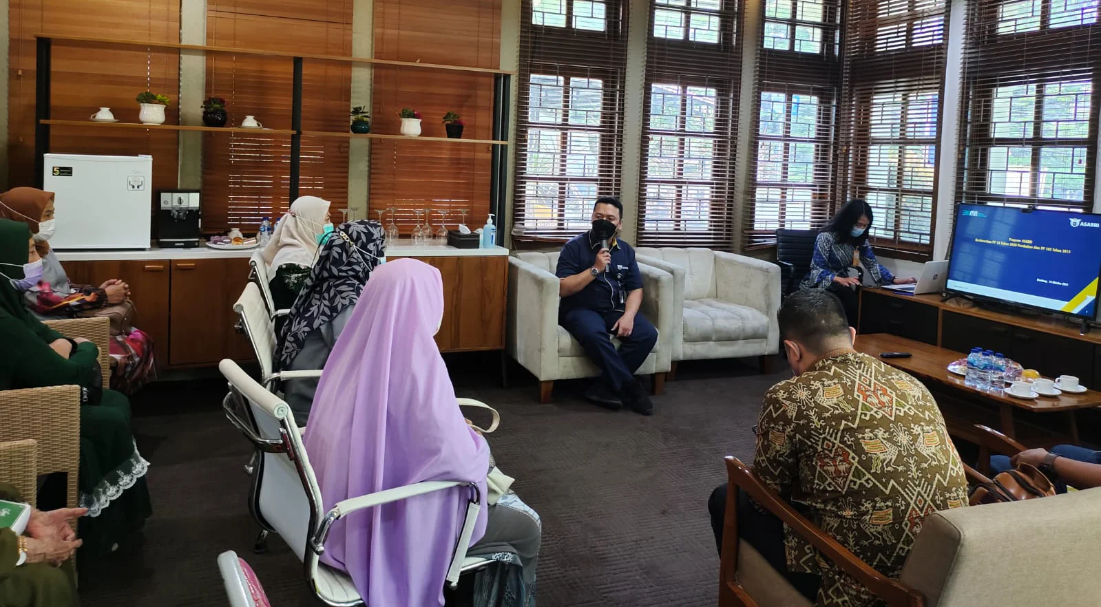 Baru Enam Bulan Jadi Peserta TASPEN, Ahli Waris Nurijah Terima Manfaat Rp832,8 Juta