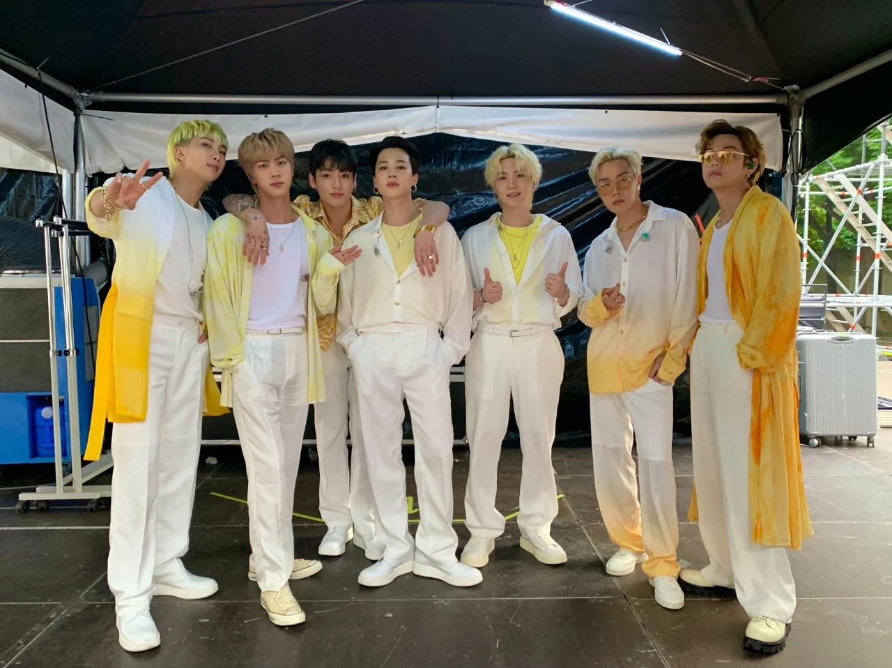 BTS Tampil Memukau di Halftime Show Perdana Final Piala Dunia 2026