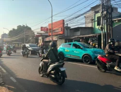 Cerita Saksi soal Kecelakaan di Pondok Gede: Mobil Pindah Jalur, Hantam 6 Motor