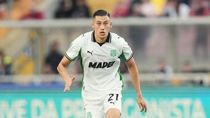 Dua Tandem Jay Idzes Direkrut Klub Liga Inggris, Bek Timnas Indonesia Masih Bertahan di Sassuolo