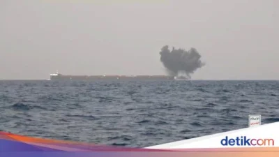Houthi Serang Dua Kapal Tanker Saudi di Laut Merah, AS Tuding Iran di Balik Aksi