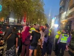 Kakek 74 Tahun Terkunci 2 Jam di Mobil di Yogya, Warga Pecahkan Kaca untuk Evakuasi