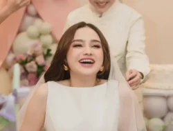 Kesha Ratuliu Bongkar Cara El Rumi PDKT ke Syifa Hadju: DM Terus Sejak Putus