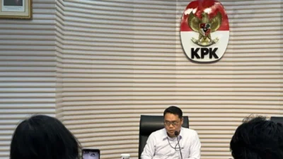 KPK Ungkap Deretan Uang dan Barang Mewah yang Diduga Diterima Bupati Lombok Barat