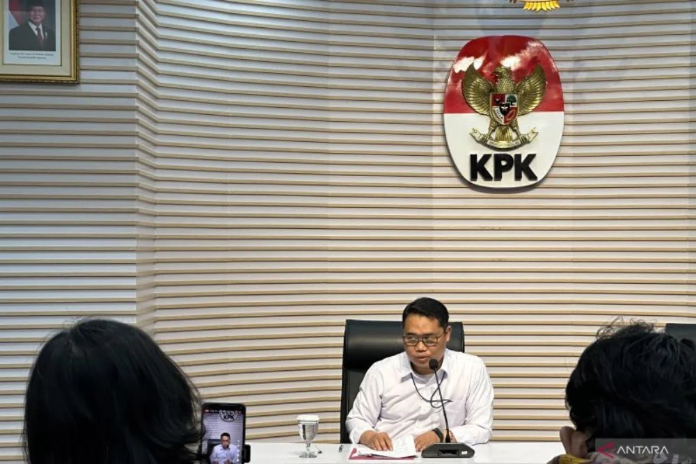 KPK Ungkap Deretan Uang dan Barang Mewah yang Diduga Diterima Bupati Lombok Barat