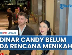 Langsung jadi sorotan! Dinar Candy muncul bareng pria bule di pernikahan Nathalie Holscher