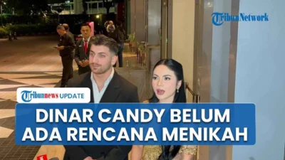 Langsung jadi sorotan! Dinar Candy muncul bareng pria bule di pernikahan Nathalie Holscher