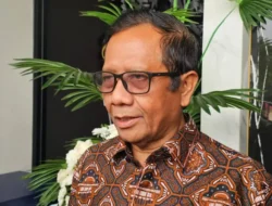 Mahfud MD Soroti Barter Perkara Kejagung-Polri, Ingatkan Kredibilitas Penegakan Hukum