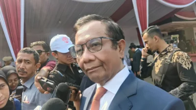 Mahfud: Selama Ini Menteri-Menteri Diborgol, Masak Eks Jampidsus Tidak