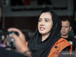 Mantan Bupati Pekalongan Fadia Arafiq Didakwa Korupsi Proyek dan Gratifikasi