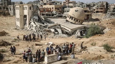 Ribuan Warga Desak PM Baru Inggris Andy Burnham Setop Agresi Israel di Gaza