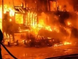 Tak Diberi Uang Rp 15 Juta untuk Angsur Motor, Anak Bakar Rumah Ortu di Yogyakarta, Polisi Terluka
