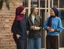 UNIQLO Perkenalkan Koleksi Hijab Perdana di Indonesia, Intip Tiga Variannya