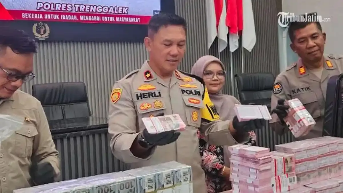 Warga Bangkalan Tertipu Rp164 Juta oleh Sales Mobil Palsu