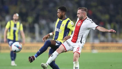 Fenerbahçe Kunci Kemenangan atas Samsunspor dan Resmikan Amunisi Baru