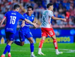 Hasil Necaxa vs Cruz Azul: La Maquina Menang Telak 3-1 di Tengah Kontroversi