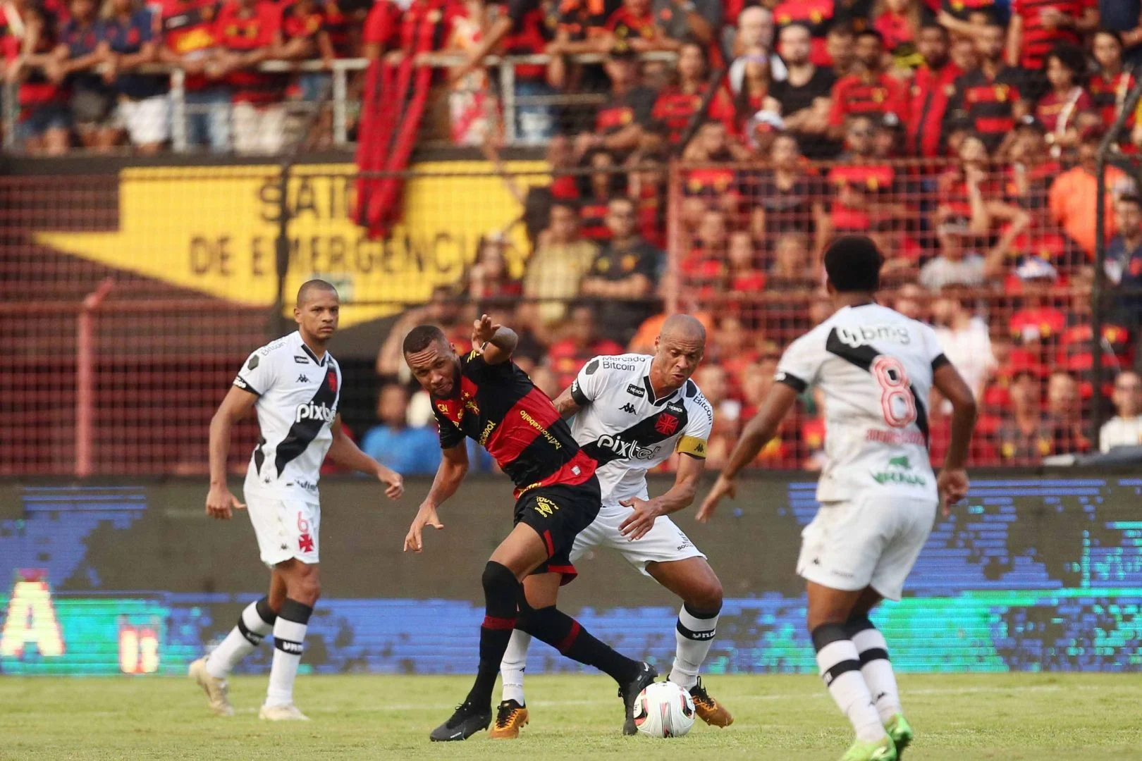 Hasil Vitória vs Vasco: Cruzmaltino Melaju ke Semifinal Copa do Brasil