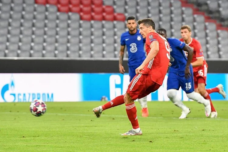 Jejak Rekor Robert Lewandowski yang Tak Tergoyahkan di Tengah Perombakan Besar