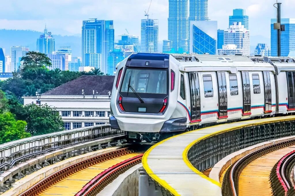 LRT Jabodebek Catat Kenaikan Penumpang dan Pacu Ekosistem Transportasi Berkelanjutan