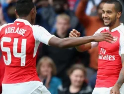 Theo Walcott Sayangkan Kegagalan Arsenal Rekrut Morgan Rogers ke Emirates