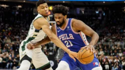 76ers vs Bucks: Embiid Cetak Triple-Double, Philadelphia Masih Sempurna
