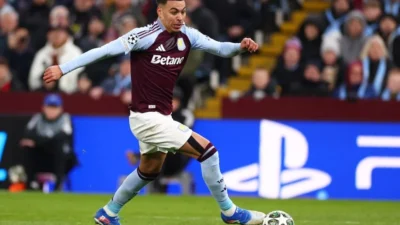 Cedera Alex Scott Picu Ketegangan Klub vs Timnas: Bournemouth Kecewa, Tuchel Bela Diri