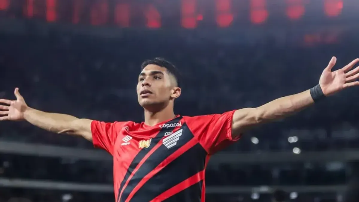 Chapecoense vs Atlético Paranaense: Furacão Pesta Gol 4-1 di Arena Condá