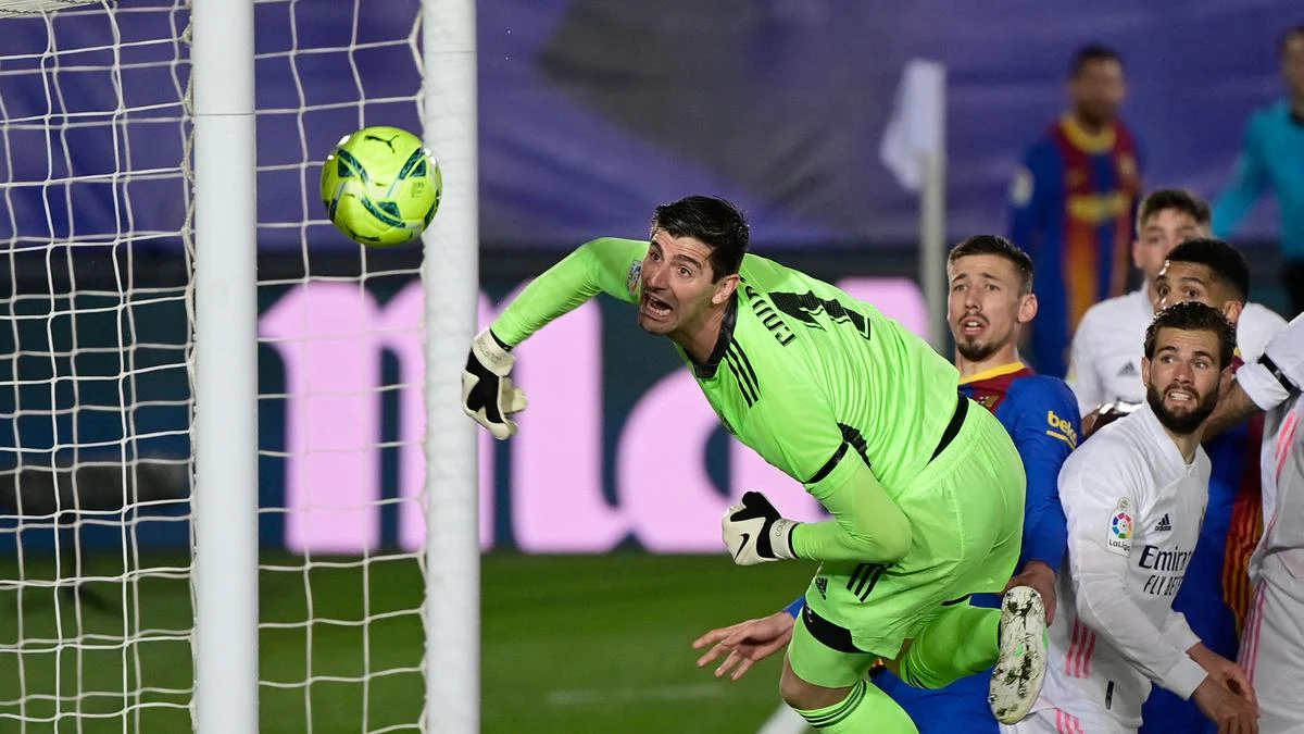 Courtois Batal Perkuat Real Madrid di El Clasico Gegara Virus, Lunin Siap Jadi Penyelamat ke-75