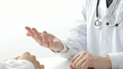 Dokter Anak Berupaya Flip Kursi Senat Carolina Selatan dari Klaim Warisan Politik