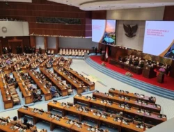 DPR Sahkan UU Pelindungan Ketenagakerjaan, Serikat Pekerja Soroti Ketidaktransparanan Naskah