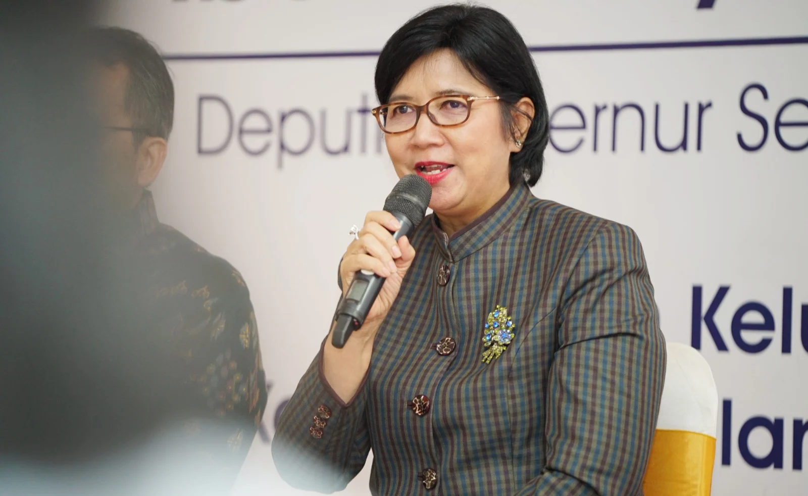 Gubernur BI Destry Damayanti Perpanjang DP 0% Kendaraan dan Properti hingga 2027