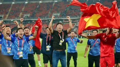 HLV Kim Sang-sik Terima Tanggung Jawab Penuh Atas Kegagalan Timnas Vietnam di FIFA ASEAN Cup 2026