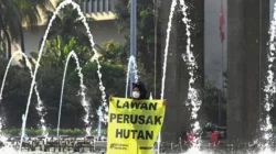 Inayah Wahid Akui Bantu Aksi Spanduk Greenpeace di Bundaran HI, Polda Pulangkan Enam Aktivis