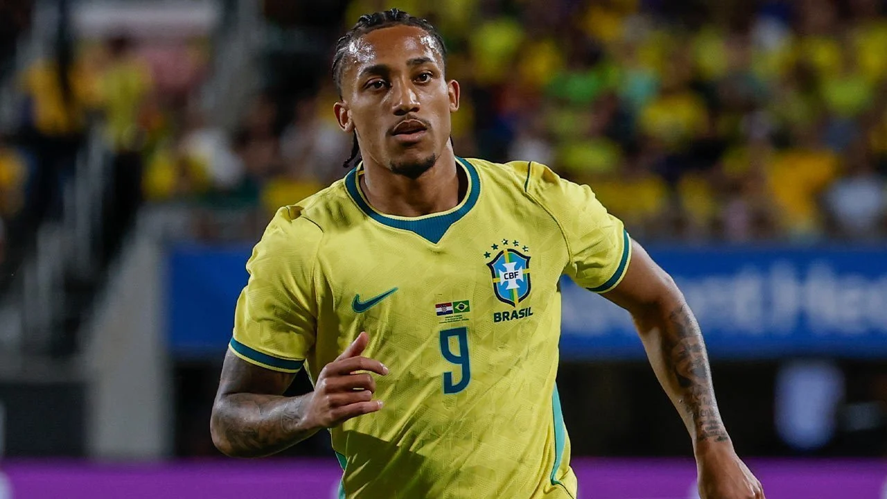 Joao Pedro Cedera Otot, Absen Bela Brasil di Dua Laga November