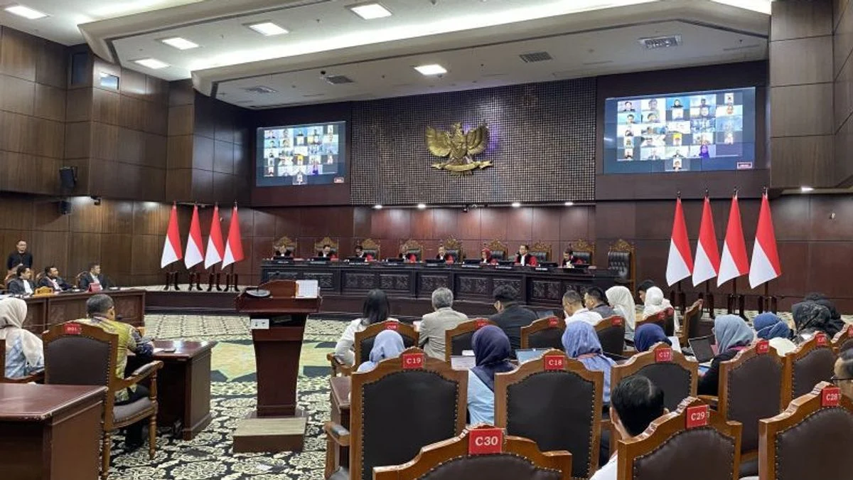 Kepercayaan Publik terhadap Mahkamah Konstitusi Diuji di Tengah Polemik Ijazah Wakil Presiden
