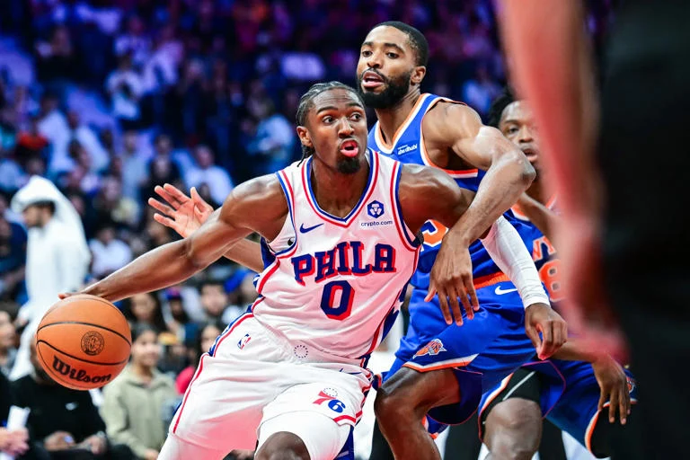 Knicks vs 76ers: Philadelphia Bungkam Pesta Cincin New York, LeBron dan Maxey Jadi Sorotan
