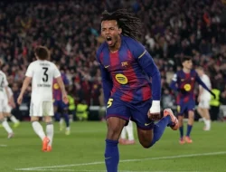 Koundé Cetak Rekor, Namun Masa Depan di Barcelona Mulai Dipertanyakan