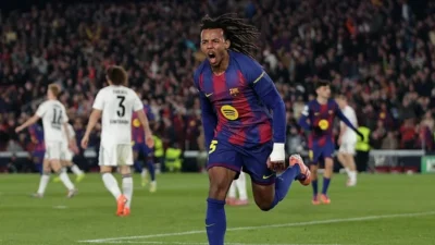 Koundé Cetak Rekor, Namun Masa Depan di Barcelona Mulai Dipertanyakan