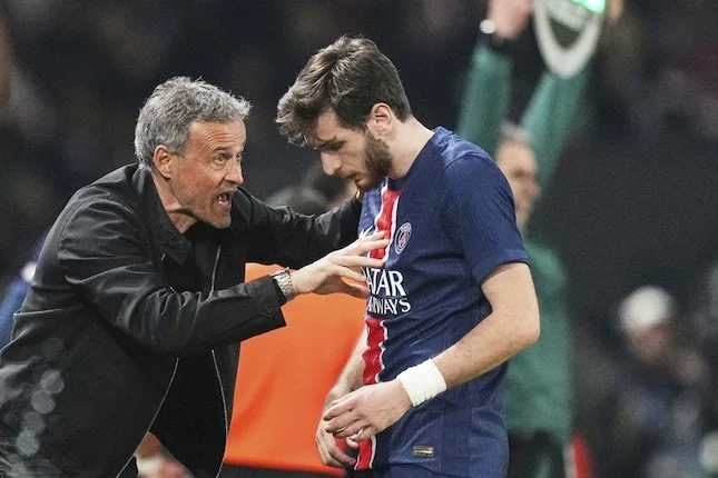 Luis Enrique Hadapi Dilema PSG: Kvaratskhelia Cedera, Gilberto Mora dan Nico Williams Masuk Radar