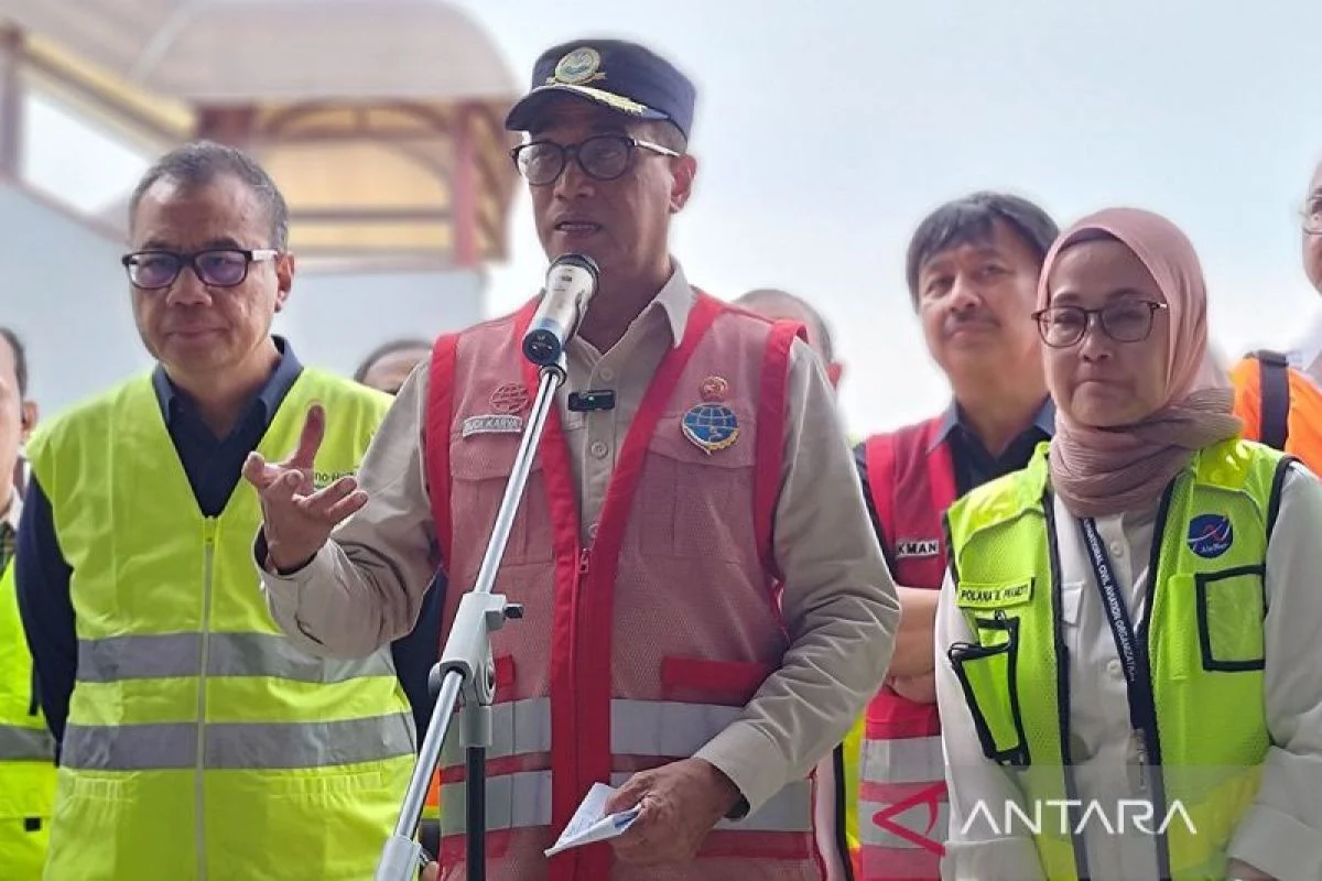 Menhub Minta Maskapai Penuhi Hak Penumpang Usai Houthi Serang Bandara Riyadh