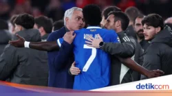 Mourinho Puji Wasit Kóvacs dan Tegaskan Vinícius Main Lawan Leipzig
