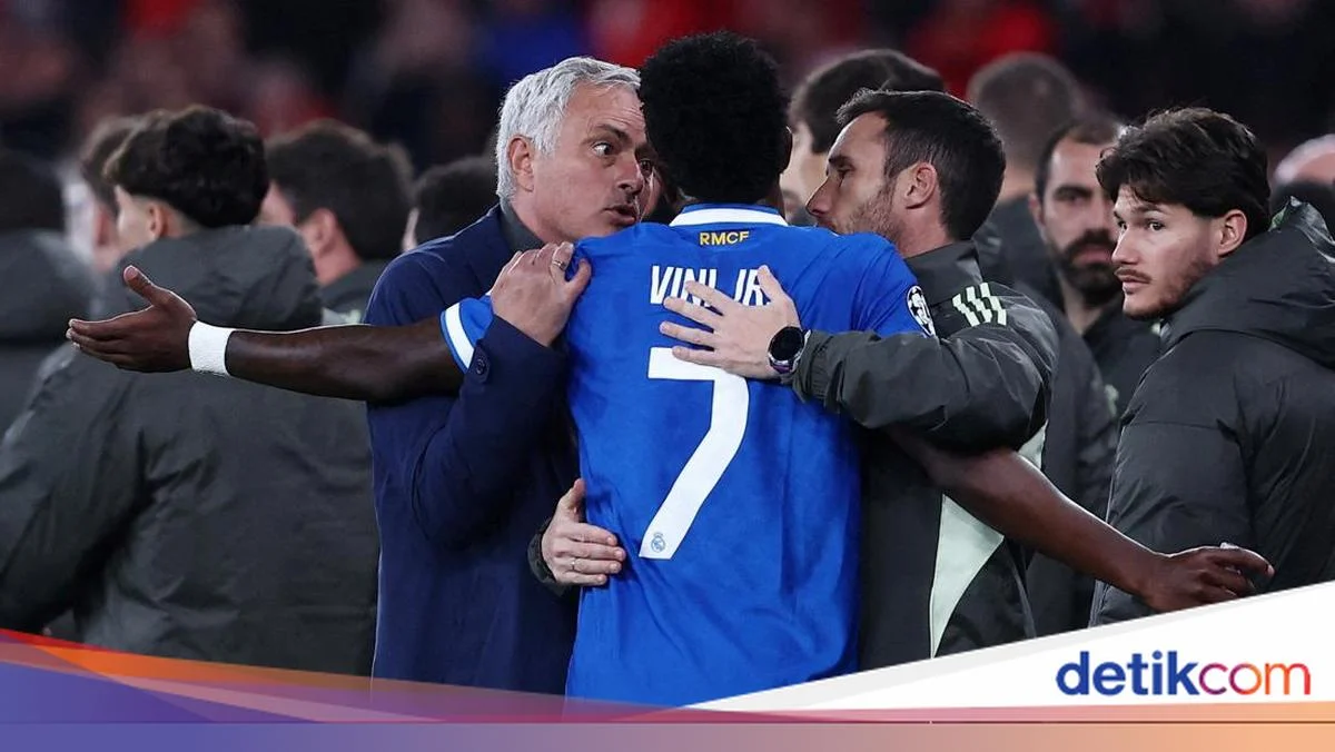 Mourinho Puji Wasit Kóvacs dan Tegaskan Vinícius Main Lawan Leipzig
