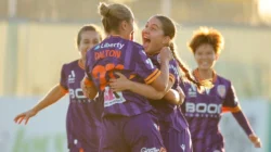Nam Tae-hee Curi Perhatian, Brisbane Roar Kalahkan Perth Glory 2-1