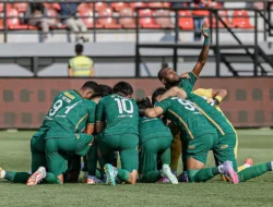 Persebaya Belum Terkalahkan di Empat Laga, Tapi Efektivitas Serangan Jadi Sorotan