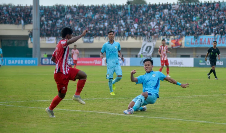 Persela Lamongan vs Deltras: Derbi Jatim Berakhir Imbang, Tuan Rumah Kecewa