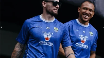 Persib Bandung Dihantui Kontrak Marc Klok dan 10 Pemain Jelang Musim Baru