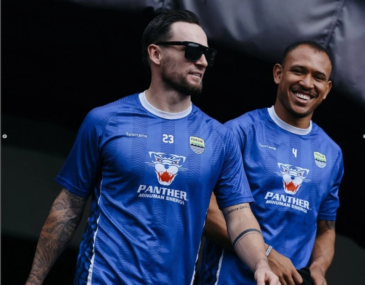 Persib Bandung Dihantui Kontrak Marc Klok dan 10 Pemain Jelang Musim Baru