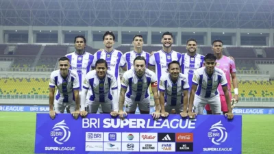 Persib Bandung Kalahkan Persik Kediri 1-0 Lewat Gol Tunggal Julio Cesar