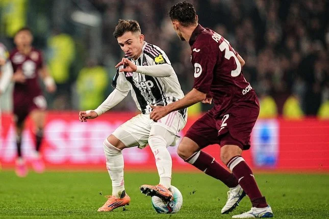 Spalletti dan Dilema Dua Penyerang: Juventus Bidik Sorloth, Conceicao Terancam Cadangan