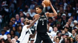 Spurs Tumbangkan Mavericks 122-106, Wembanyama Pimpin Kemenangan Pertama Musim Ini